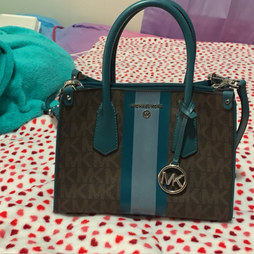 Michael Kors purse